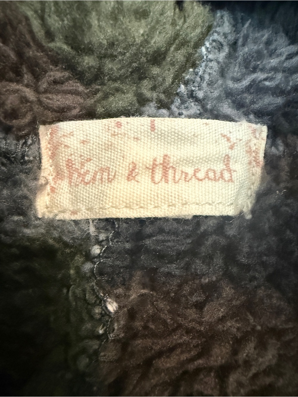 Hem & Thread Camo Hooded Sherpa Jacket - Olive/Gray/Brown One Size Fits Most - Picture 2 of 7